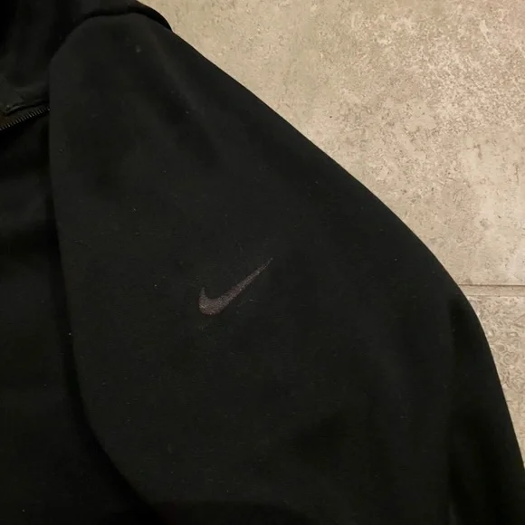 🎉Nike Golf Kids Size Large Black Quarter Zip Therma Fit Jacket - Picture 3 of 8